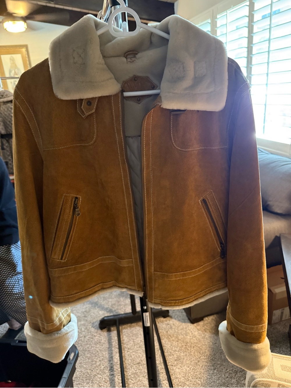 Wilson’s Leather NWOT L Suede Shearling-Lined Jacket in Chestnut w/ Cream Collar